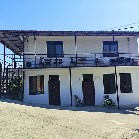 Гостевой Дом Исмаил New Athos Exterior foto